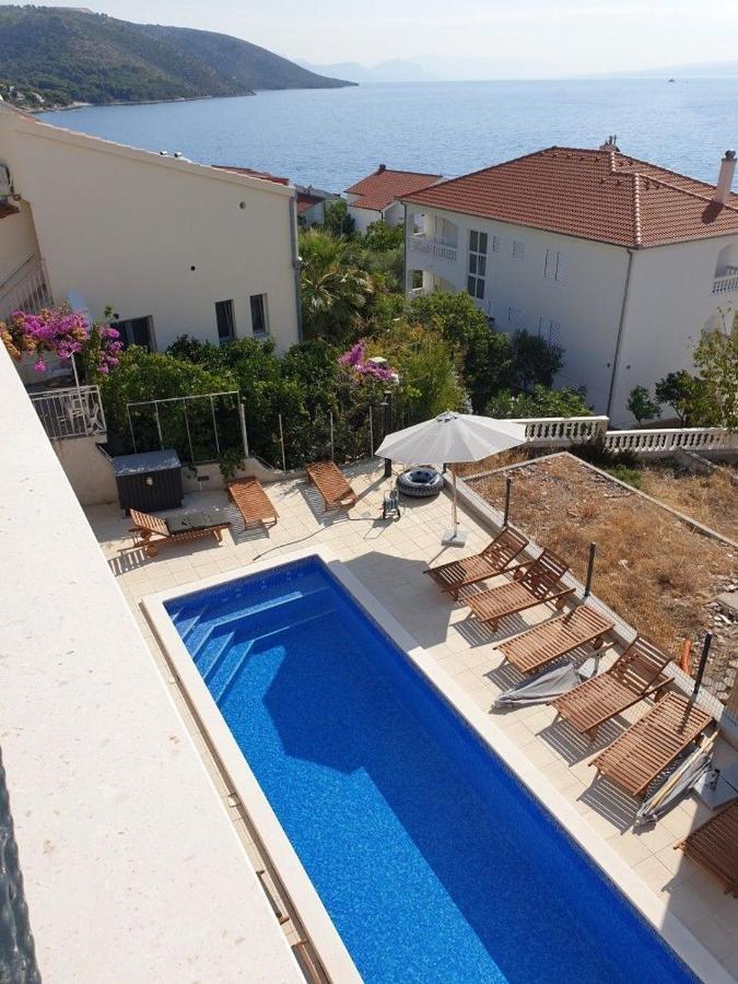 Apartment Lizzi. Trogir Exterior foto